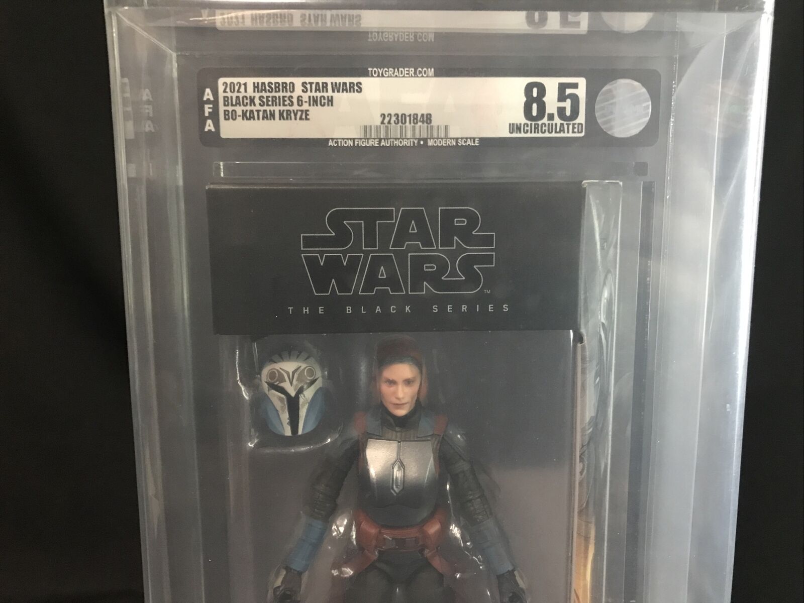 Star Wars The Black Series Bo-Katan Kryze 6-inch AFA Uncirculated 8.5
